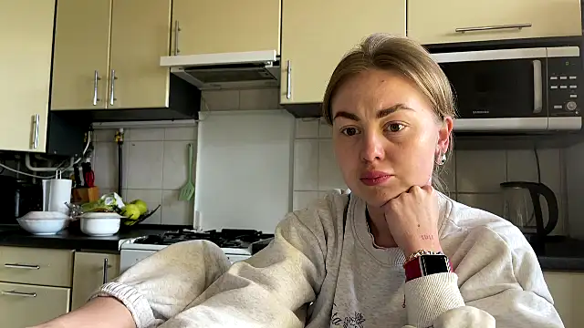 MartaLuna  online show from May 2026 01:59:01 PM