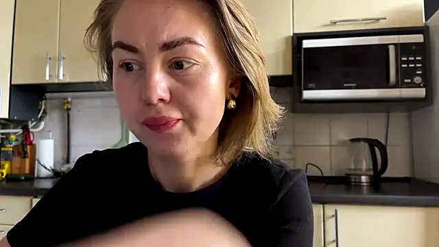 MartaLuna  online show from May 2026 01:51:02 PM