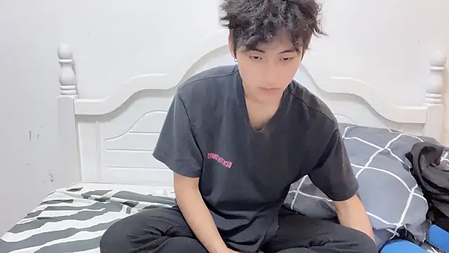 yangyang-2563 online show from September 2025 07:14:02 AM