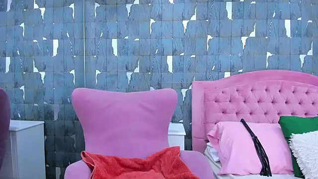 EvelynBun online show from November 2025 02:29:02 PM