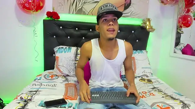 xxKamadevaxx online show from December 2025 12:21:02 PM