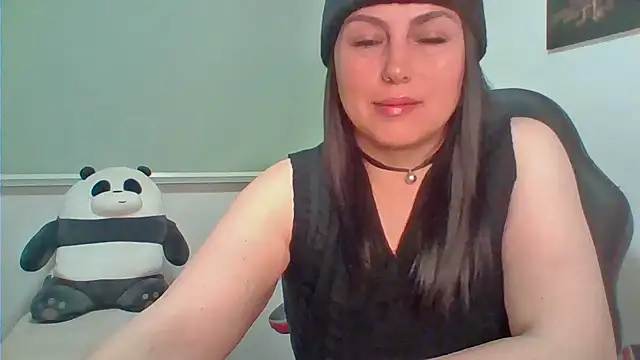 Snapshot of Venusina_07 chatting on February 2026 07:02:02 AM Venusina 07 online show from February 2026 07:02:02 AM