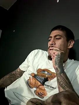 busnfatnutsLildee online show from November 2025 09:21:02 AM