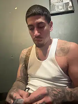 Snapshot of busnfatnutsLildee chatting on February 2026 05:19:02 AM busnfatnutsLildee online show from February 2026 05:19:02 AM
