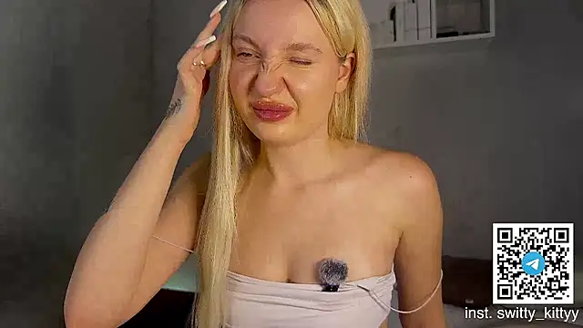 JennyFoxys online show from October 2025 10:23:02 AM