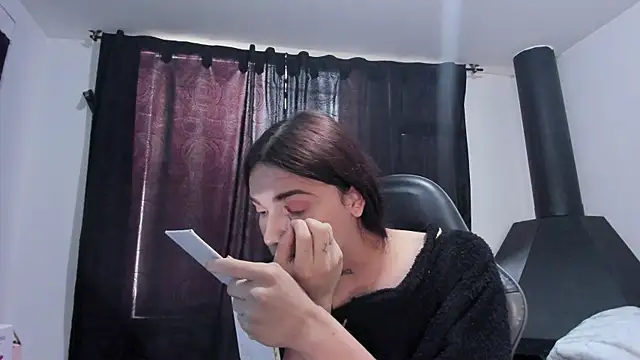 Almaazz online show from November 2025 12:30:01 PM