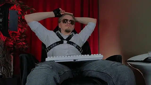 Vincent Hardman online show from April 2026 08:13:02 PM