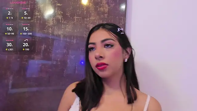 Snapshot of cherry_skinny_ chatting on May 2026 03:58:02 AM cherry skinny online show from May 2026 03:58:02 AM