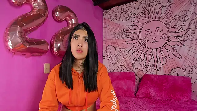 Snapshot of Missmoonstar chatting on September 2025 03:17:02 AM Missmoonstar online show from September 2025 03:17:02 AM