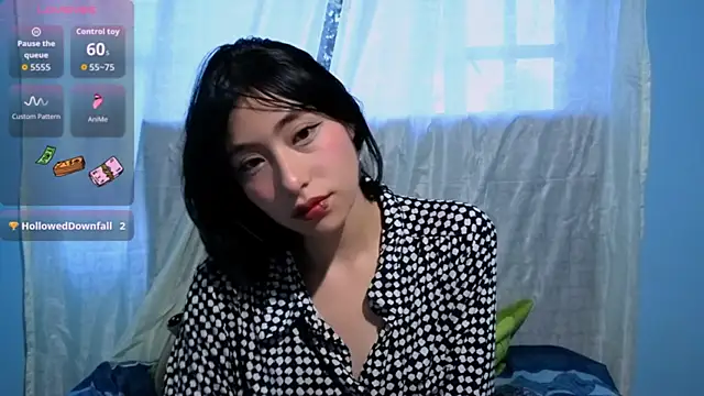 Snapshot of Sullyoonn chatting on February 2026 11:04:02 PM Sullyoonn online show from February 2026 11:04:02 PM