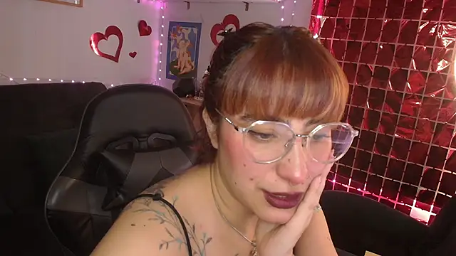 Miacatsito3 online show from May 2026 09:53:01 PM