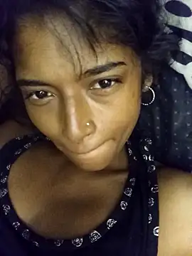 Alexia holbert online show from April 2026 04:47:02 PM