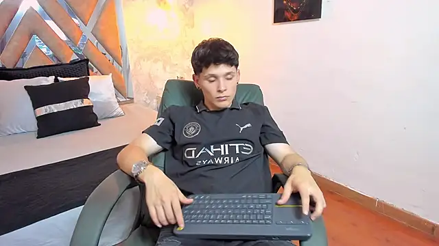 kraven lust online show from October 2025 03:07:02 AM