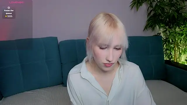 evlica online show from March 2026 02:11:02 PM