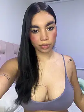 Snapshot of karolaalcendra chatting on February 2026 03:38:02 AM karolaalcendra online show from February 2026 03:38:02 AM