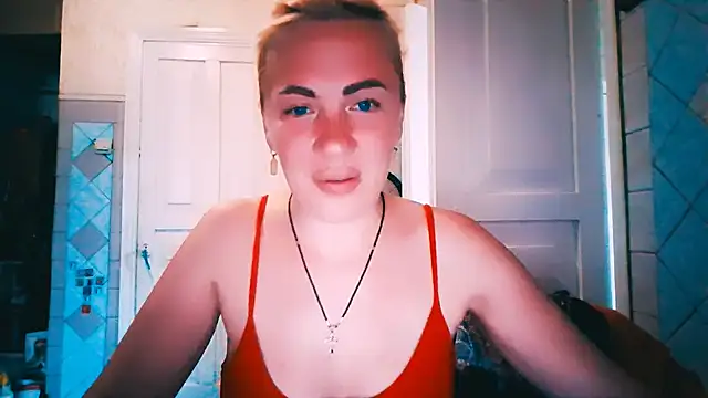 Snapshot of EmmaCat_ chatting on June 2026 10:38:01 AM EmmaCat online show from June 2026 10:38:01 AM