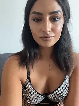 Mia spicyy online show from November 2025 10:26:02 AM