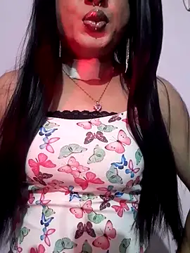 Cutie-Whiskey1 online show from December 2025 06:28:01 PM