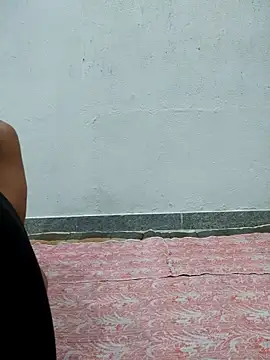 bigcutecouple online show from October 2025 06:40:02 PM