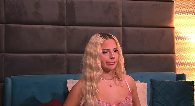 YssabelFox online show from October 2025 03:31:02 AM