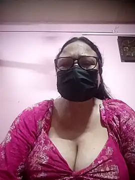 thehotlady online show from November 2025 06:35:02 AM