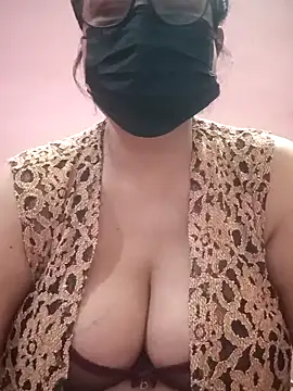 thehotlady online show from December 2025 09:37:01 AM