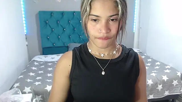 Snapshot of mia_sexgirl chatting on May 2026 12:23:02 PM mia sexgirl online show from May 2026 12:23:02 PM