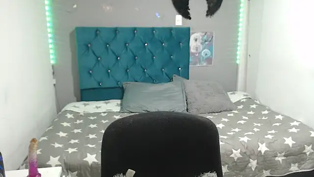 Snapshot of mia_sexgirl chatting on May 2026 12:23:01 PM mia sexgirl online show from May 2026 12:23:01 PM