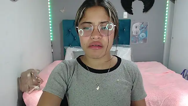 Snapshot of mia_sexgirl chatting on July 2026 12:19:01 PM mia sexgirl online show from July 2026 12:19:01 PM