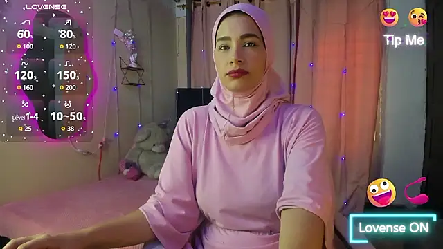 ShanaJamil online show from January 2026 12:18:02 PM