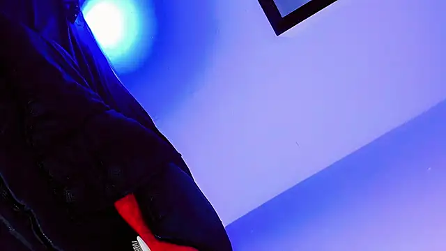 daniela dolls online show from March 2026 12:33:01 PM