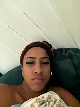 flore-cita online show from October 2025 03:43:01 PM