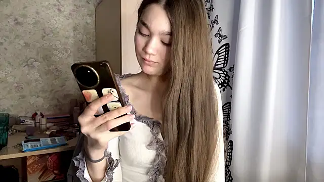 Cuteviola online show from February 2026 10:27:01 PM