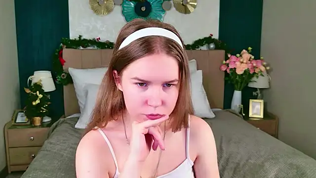 Alida Brice online show from December 2025 05:47:02 AM