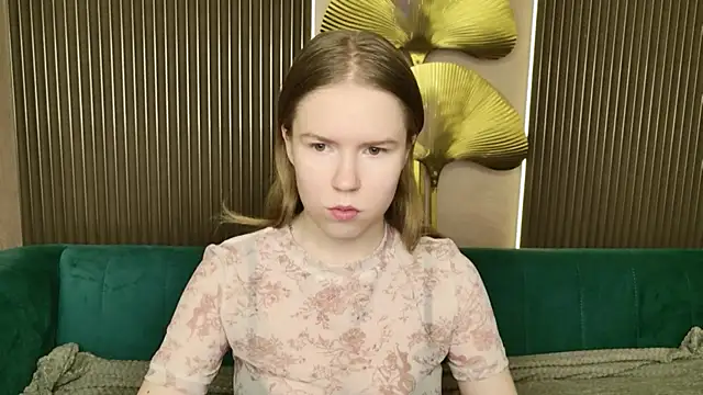Snapshot of Alida_Brice chatting on April 2026 05:22:01 AM Alida Brice online show from April 2026 05:22:01 AM