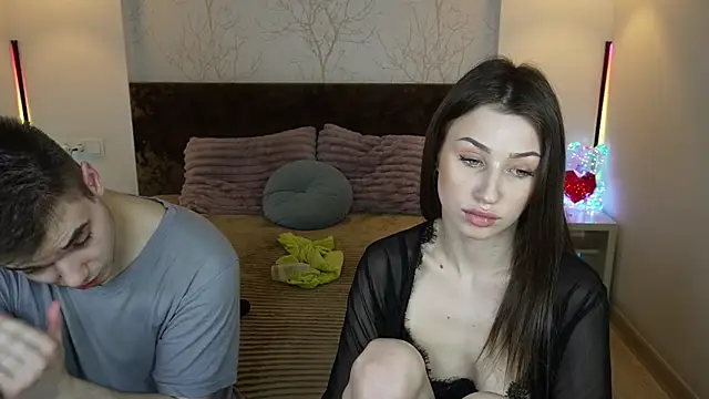 Snapshot of Vikki_George chatting on October 2025 09:12:02 PM Vikki George online show from October 2025 09:12:02 PM