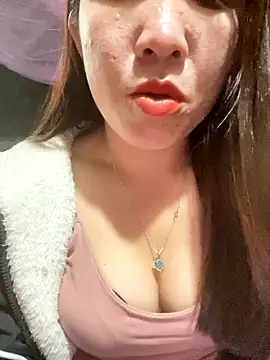 Luna-ass online show from November 2025 12:43:01 AM