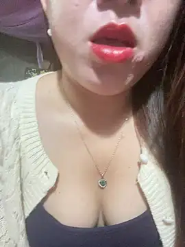 Luna-ass online show from February 2026 12:33:02 AM