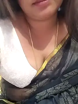 Snapshot of Tamil_Kayal_kutty chatting on September 2025 06:07:01 PM Tamil Kayal kutty online show from September 2025 06:07:01 PM