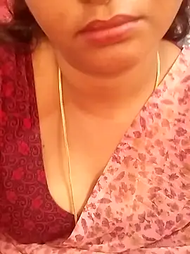 Snapshot of Tamil_Kayal_kutty chatting on September 2025 06:35:01 AM Tamil Kayal kutty online show from September 2025 06:35:01 AM