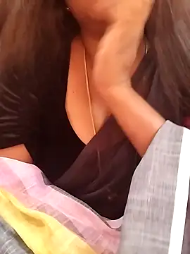 Snapshot of Tamil_Kayal_kutty chatting on October 2025 07:29:01 AM Tamil Kayal kutty online show from October 2025 07:29:01 AM