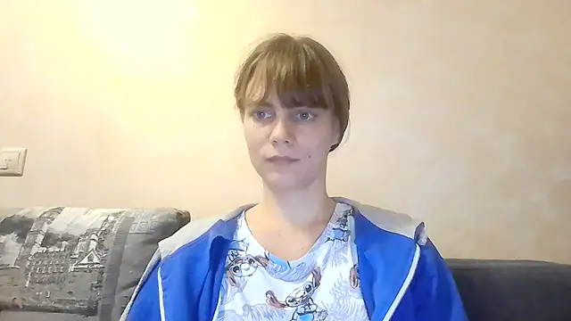 Snapshot of Loriven chatting on September 2025 09:31:01 PM Loriven online show from September 2025 09:31:01 PM