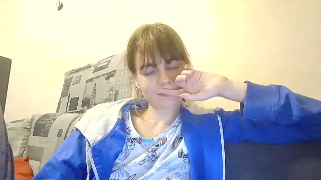 Snapshot of Loriven chatting on September 2025 07:30:02 PM Loriven online show from September 2025 07:30:02 PM