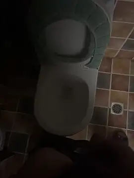 Snapshot of qeer098755 chatting on November 2025 02:55:02 PM qeer098755 online show from November 2025 02:55:02 PM