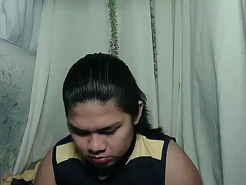 Huntrix2025 online show from February 2026 12:23:02 PM