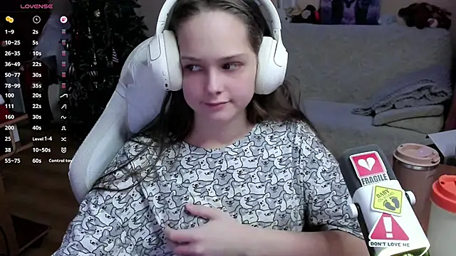 SharybbFace online show from January 2026 03:04:02 PM