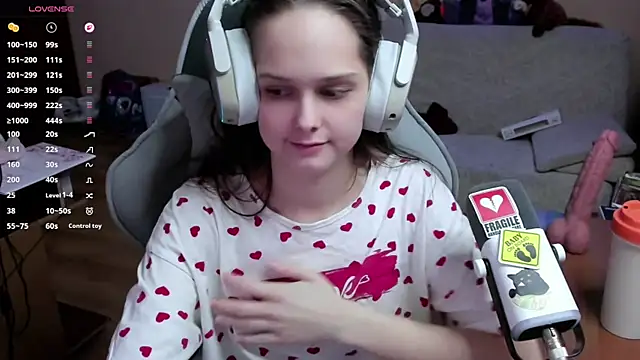 SharybbFace online show from February 2026 03:07:01 PM