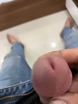 Snapshot of vila25cm chatting on September 2025 10:17:01 AM vila25cm online show from September 2025 10:17:01 AM