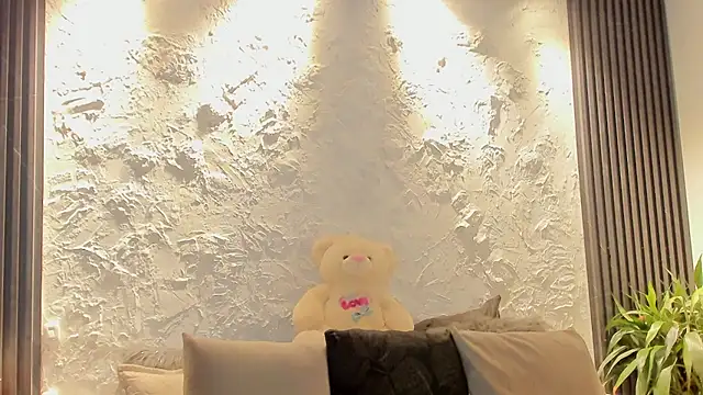 Snapshot of joselin_rouse chatting on February 2026 12:27:01 PM joselin rouse online show from February 2026 12:27:01 PM