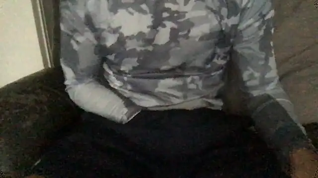 flambeur93 online show from October 2025 02:26:01 PM